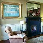 Baileys Hotel