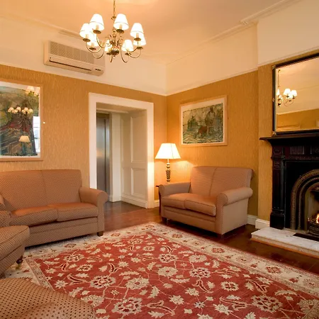 Baileys Cashel (Tipperary)