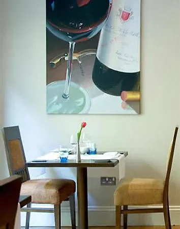 Hotel Baileys 4*